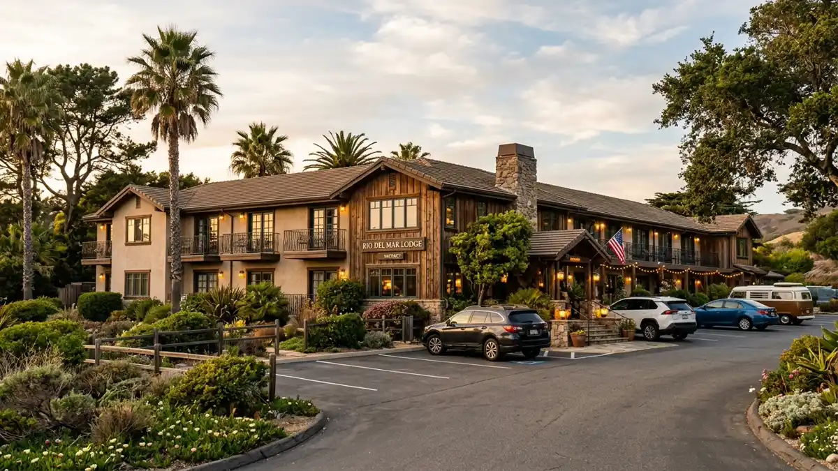 Hotels and accommodation options near mapped restrooms in Rio Del Mar, California