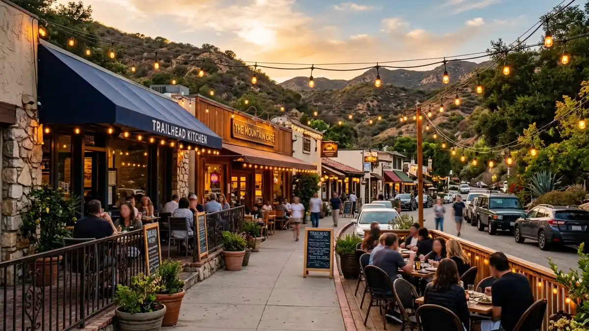 Restaurant district in Unincorporated Santa Monica Mountains, California with nearby public restroom facilities