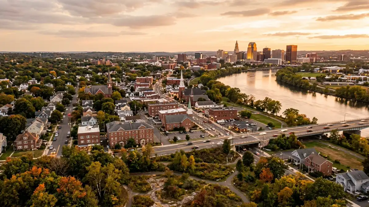 Public restroom locations mapped in East Hartford, Connecticut — 4 facilities across zip codes 06108