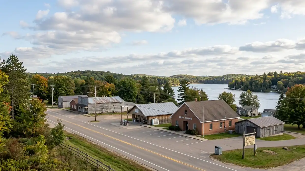 Public restroom locations mapped in Dalton Township, Michigan — 3 facilities across zip codes 49445