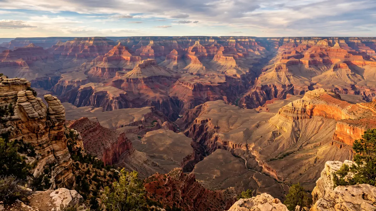 Layered red rock formations of the Grand Canyon from the South Rim, Arizona