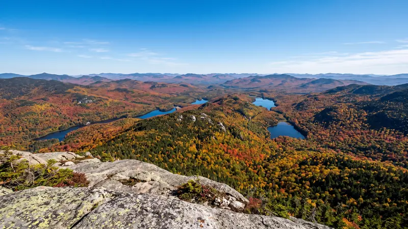 Autumn foliage in the Adirondack High Peaks, New York